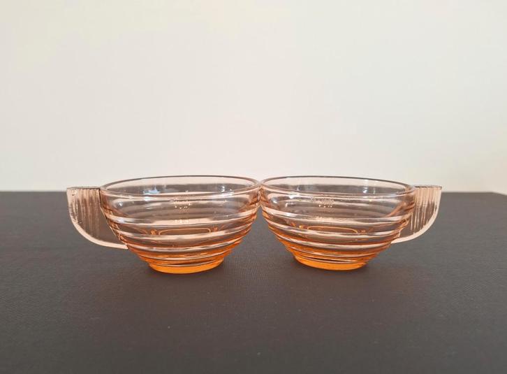 Twee leuke rosaline vintage gondolokopjes, Antiek en Kunst, Antiek | Glaswerk en Kristal, Ophalen of Verzenden