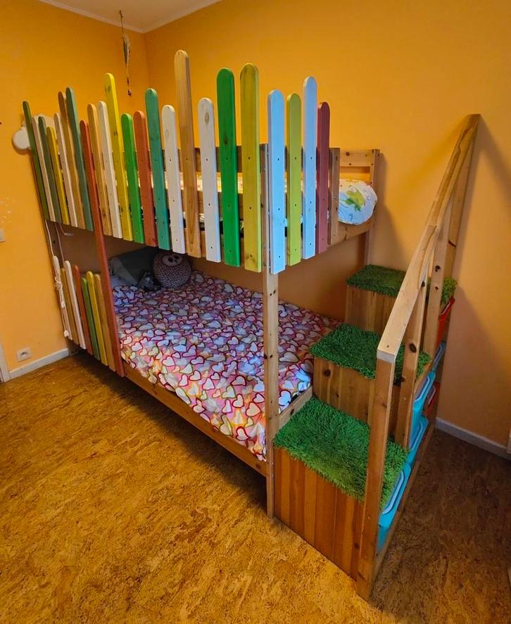 Stapelbed met trap 250(l)x98(b)x188(h), Kinderen en Baby's, Kinderkamer | Stapelbedden en Hoogslapers, Gebruikt, Stapelbed, Ophalen