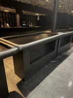 Table haute, Ophalen, Zo goed als nieuw