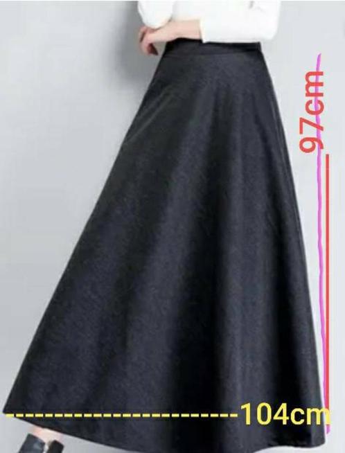 Jupe longue noire taille L, Vêtements | Femmes, Jupes, Porté, Enlèvement ou Envoi