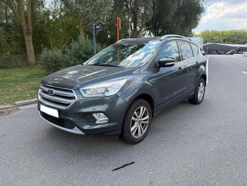 Ford kuga 1.5 benzine 192000 km‼️KOPPAKKING ‼️ 12/2017, Auto's, Ford, Particulier, Kuga, ABS, Airbags, Airconditioning, Bluetooth