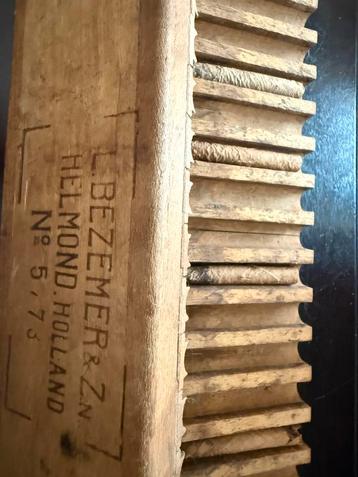 Houten Sigarenmal beschikbaar voor biedingen