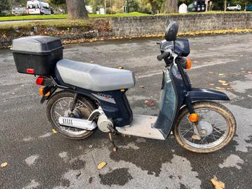 Honda Scoopy disponible aux enchères