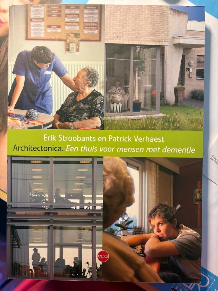 Een thuis voor lensen met dementie-Patrick Verhaest, Boeken, Wetenschap, Zo goed als nieuw, Ophalen