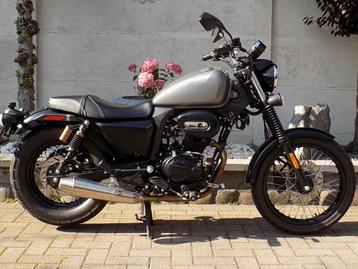 Chopper 125cc Motron Revolver top staat  beschikbaar voor biedingen