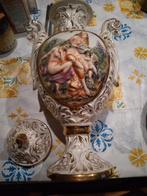 Vintage keramieken vaas capodimonte, Antiek en Kunst, Antiek | Keramiek en Aardewerk, Ophalen