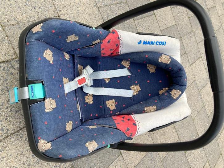 Oude maxi cosi plus - tot 10kg, Kinderen en Baby's, Autostoeltjes, Gebruikt, Maxi-Cosi, 0 t/m 10 kg, Autogordel, Ophalen