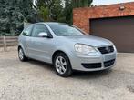 Volkswagen polo 1.2 benzine 2007, Auto's, Voorwielaandrijving, Stof, Zwart, Particulier