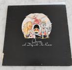 Lp Queen - A Day At The Races, Cd's en Dvd's, Ophalen, Zo goed als nieuw