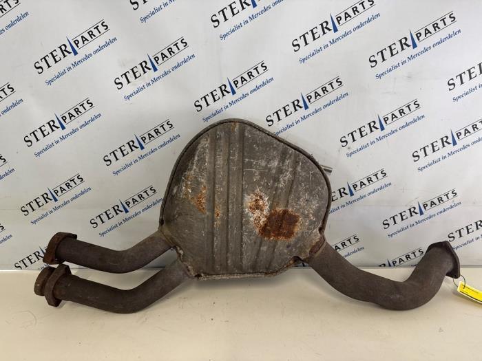 Uitlaat Middendemper van een Mercedes SL, Auto-onderdelen, Uitlaatsystemen, Mercedes-Benz, Gebruikt, 3 maanden garantie, Ophalen of Verzenden
