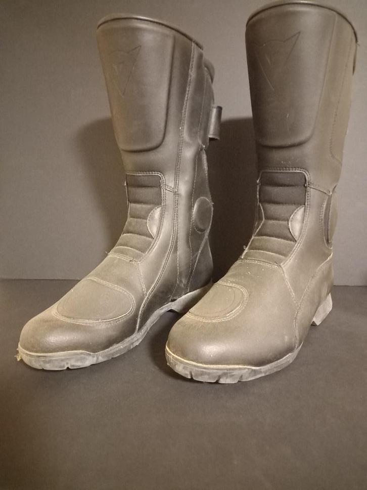 Dainese lederen motorlaarzen - zwart - maat 45, Motoren, Kleding | Motorkleding, Laarzen, Nieuw zonder kaartje, Ophalen of Verzenden