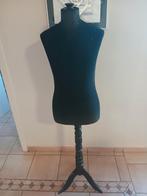 Oude Paspop op houten voet, Ophalen