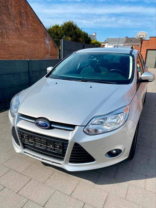 Ford Focus 1.0 Benzine/12.2013/Euro 5, Auto's, Ford, Particulier, Focus, Benzine, Euro 5, Break, 5 deurs, Handgeschakeld, Zilver of Grijs