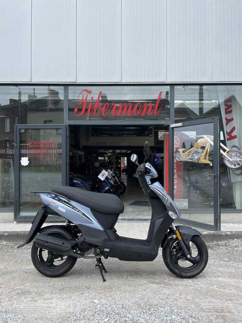 Kymco AGILITY 50, Fietsen en Brommers, Scooters | Kymco, Zo goed als nieuw, Agility, Klasse A (25 km/u), Benzine, Ophalen