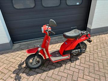Benelli scooter barnfind schuurvondst  beschikbaar voor biedingen