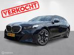 BMW 5 serie 530e Touring M-Sport / Leer /Pano /Head-up /TH, Auto's, BMW, 1998 cc, 1800 kg, 4 cilinders, Zwart