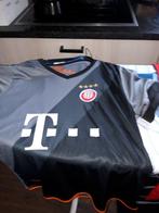 2 t-shirts de football Munich Kipsta, Taille S, Autres types, Enlèvement, Neuf