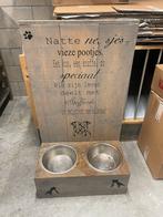 Eet en drink bak hond, Enlèvement, Comme neuf