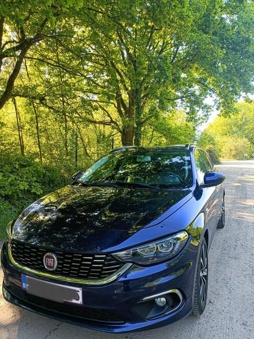 Fiat Tipo SW lounge, Auto's, Fiat, Particulier, Tipo, Benzine, Break, 5 deurs, Handgeschakeld, Blauw, Zwart, Leder en Alcantara