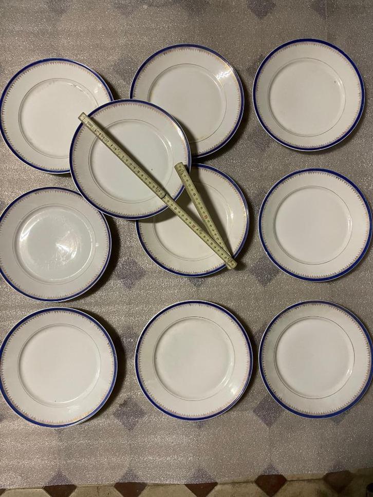 10 borden uit Limoges R.H. France — blauwe en goudfilet, Antiek en Kunst, Antiek | Porselein, Ophalen
