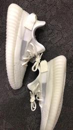 Yeezy boost 350 v2 bone  42, Comme neuf, Sabots, Noir, Enlèvement