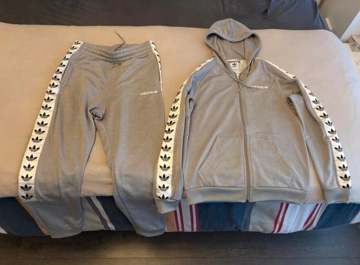 Ensemble de training Adidas taille M couleur gris bon état, Kleding | Heren, Sportkleding, Gedragen, Algemeen, Maat 48/50 (M)