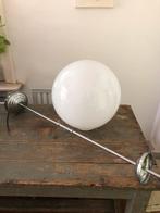 AUTHENTIEKE HANGLAMP CHROOM MET GLAZEN BOL GROOT ZGSTAAT!, Ophalen, Zo goed als nieuw