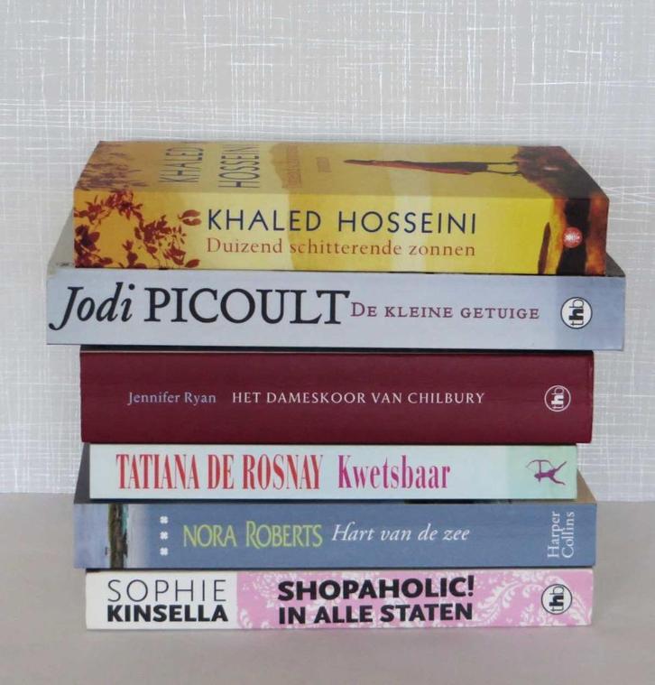 6 romans Picoult Hosseini Roberts Kinsella Ryan De Rosnay, Boeken, Romans, Gelezen, België, Ophalen of Verzenden