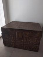 Houten opbergkoffer met freeswerk, Ophalen