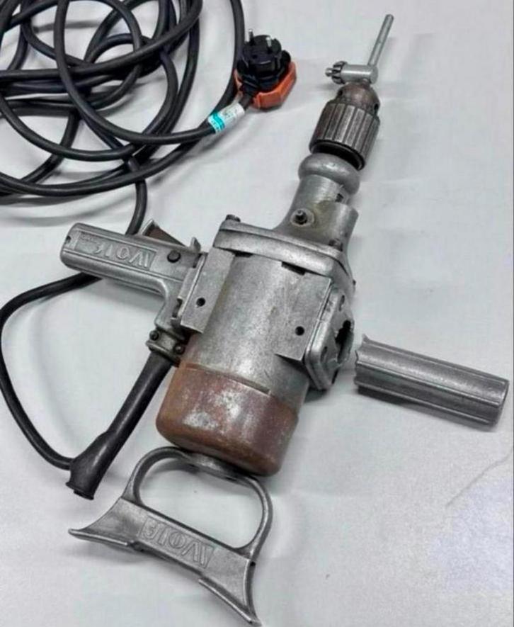 Perceuse électrique robuste Wolf, 250 volts, vintage, Antiquités & Art, Antiquités | Outils & Instruments, Enlèvement ou Envoi