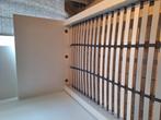 1 persoonsbed met lattenbodem  en nachttafel, Huis en Inrichting, Slaapkamer | Matrassen en Bedbodems, Ophalen, Zo goed als nieuw
