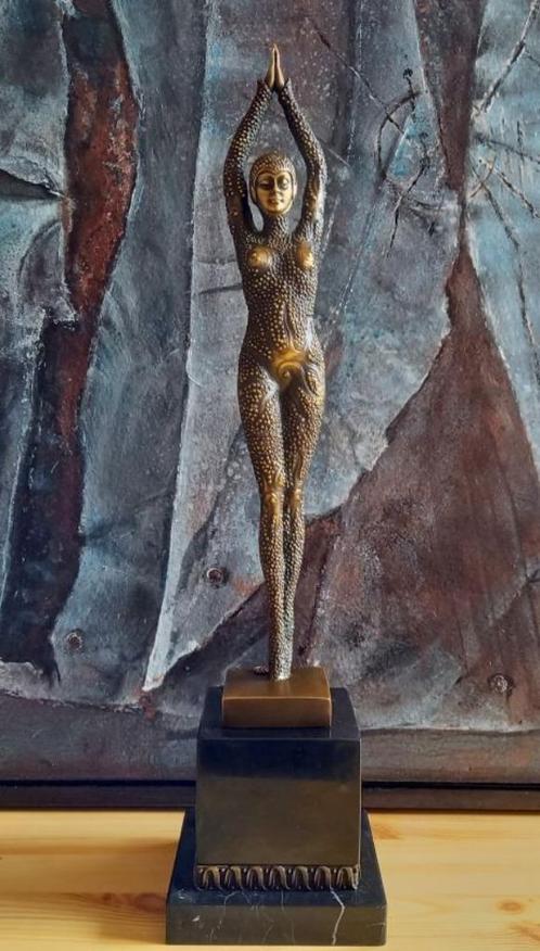 Demetre Haralamb Chiparus « La fille des étoiles de mer », Antiquités & Art, Art | Sculptures & Bois, Enlèvement ou Envoi
