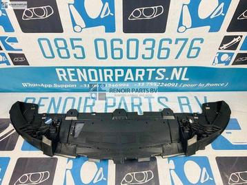 Onderplaat Mercedes A Klasse W176 CLA W117 AMG 4-A3-176A beschikbaar voor biedingen