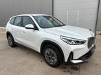BMW IX1 1 eDrive20 NAVI/LED/CAMERA/BTW AFTREK, Auto's, Automaat, Stof, Wit, USB