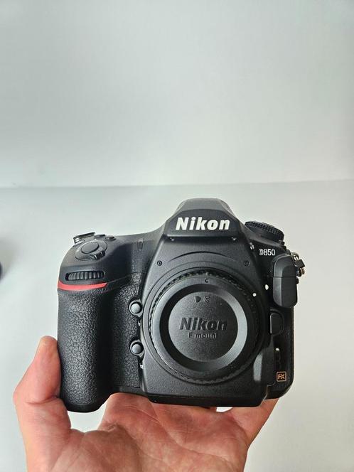 Nikon D850 + Tamron 24-70 + Tamron 150-600 + Nikon AF-S 105, Audio, Tv en Foto, Fotocamera's Digitaal, Zo goed als nieuw, Spiegelreflex