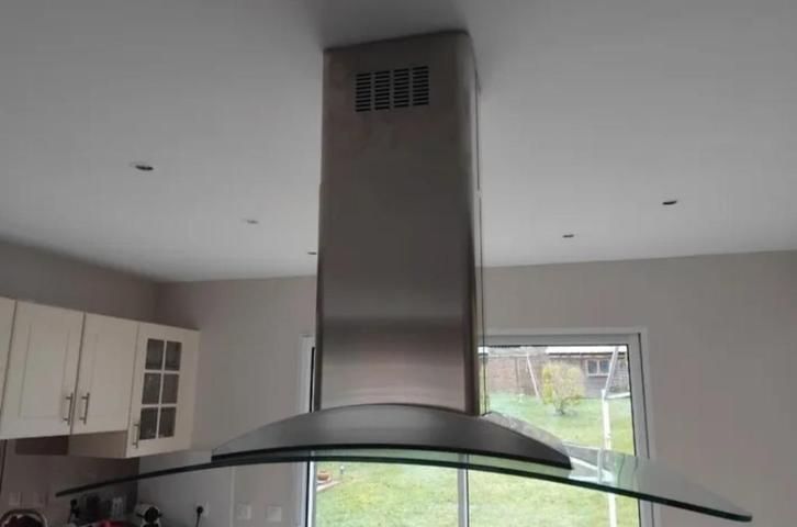 Hotte aspirante îlot Smeg KSEIV950X, Elektronische apparatuur, Afzuigkappen, Zo goed als nieuw, Vrijstaand, Eilandschouwkap, Ophalen