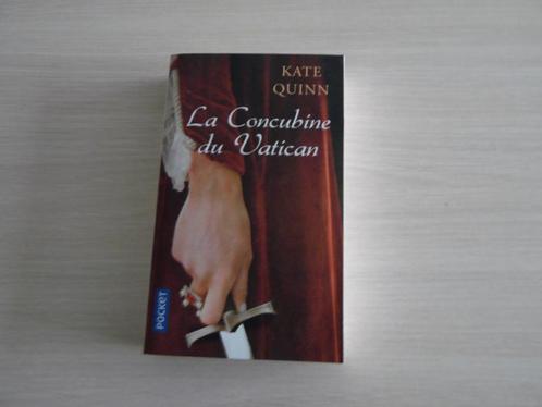 LA CONCUBINE DU VATICAN      KATE QUINN, Boeken, Romans, Zo goed als nieuw, Amerika, Verzenden