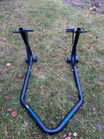 Paddockstand dubbele achterbrug, Ophalen