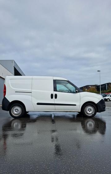 OPEL COMBO BENZINE 1.4 beschikbaar voor biedingen