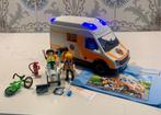 Ambulance playmobil, Kinderen en Baby's, Speelgoed | Playmobil, Ophalen of Verzenden, Zo goed als nieuw
