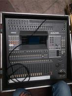 Mengpaneel Yamaha 02R, Muziek en Instrumenten, Mengpanelen, Ophalen, Zo goed als nieuw