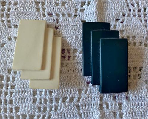Vintage plastic broche - geometrische stijl, Handtassen en Accessoires, Broches, Ophalen of Verzenden