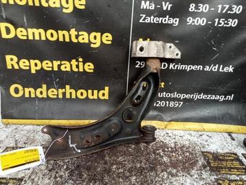 Draagarm links-voor van een Seat Leon beschikbaar voor biedingen