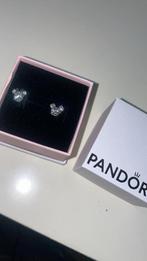 Pandora oorbellen minny en mickey, Bijoux, Sacs & Beauté, Bracelets à breloques, Enlèvement ou Envoi, Comme neuf, Pandora