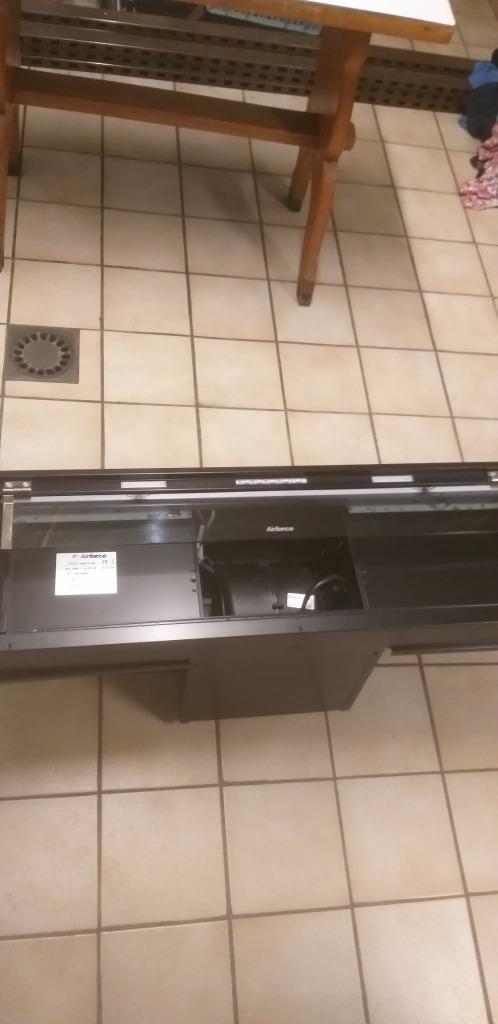 Afzuigkap, Elektronische apparatuur, Afzuigkappen, Zo goed als nieuw, Inbouw, Onderbouw afzuigkap, 600 tot 800 m³ per uur, Motor
