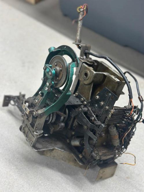 Seeburg V200 onderdelen me haniek met motor, Verzamelen, Automaten | Jukeboxen, Gebruikt, Seeburg, Ophalen of Verzenden
