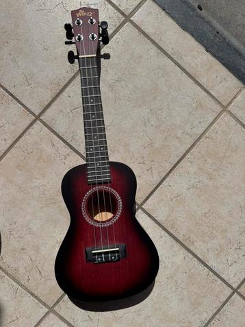  Winzz Concert Ukulele 23” Kit – Red (Like New)  beschikbaar voor biedingen