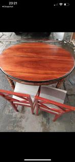 Ronde houten tafel