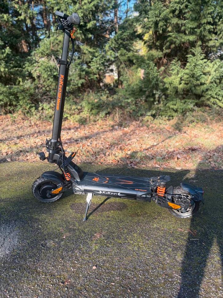 Kukirin g2 master 2000w neuf !!, Fietsen en Brommers, Steps, Zo goed als nieuw, Ophalen