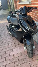 Yamaha aerox, Fietsen en Brommers, Ophalen, Zo goed als nieuw, Aerox